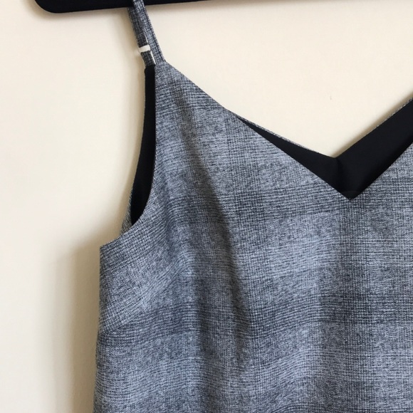 Banana Republic tank top - Picture 3 of 3